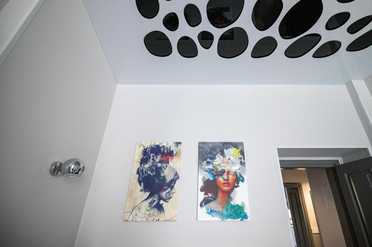 Levia Apartment-With 2 Bedrooms In The Old Town Lviv Exterior photo